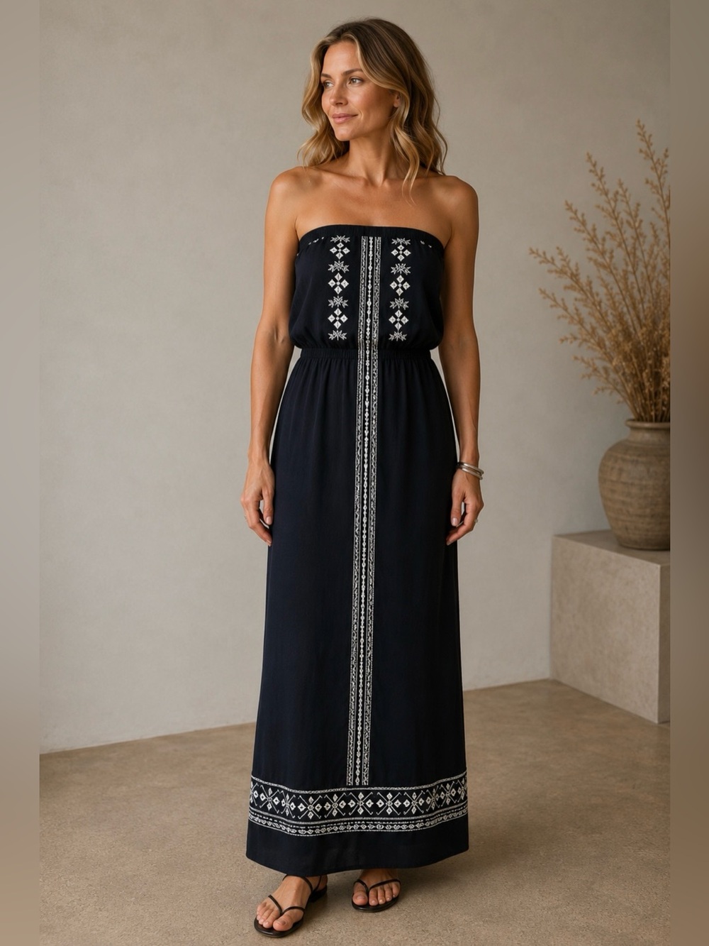 Velvet by Graham & Spencer Black Maxi Dress with White Embroidery sz L NWT